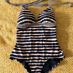 Toast NWOT Painterly Striped Navy & Cream One-Piece Swimsuit size UK 16